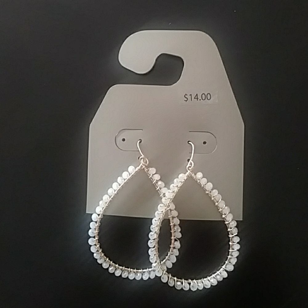 Earring - Picture 2 of 2